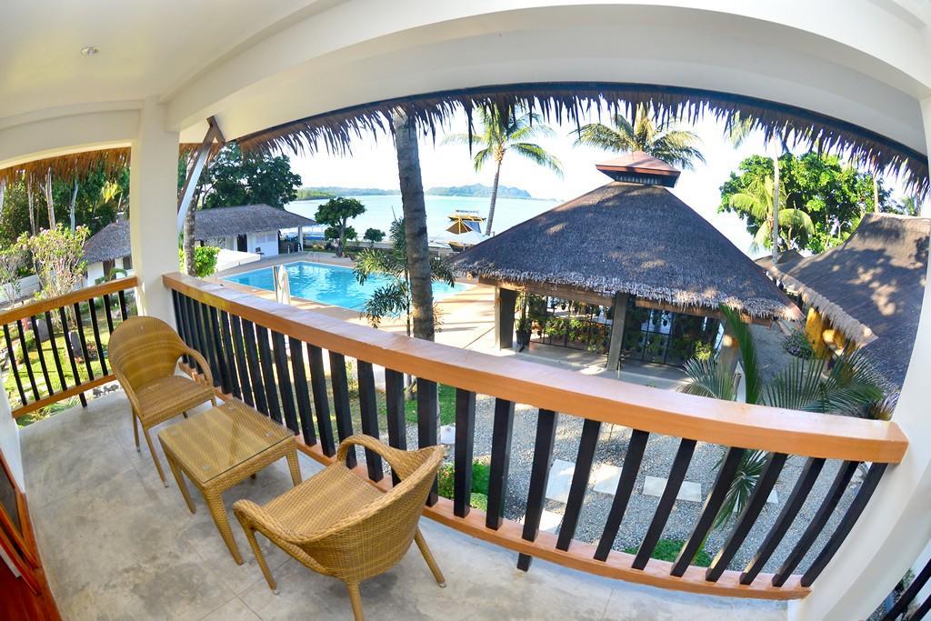 Nabulao Beach Resort Hinoba-an Exterior photo